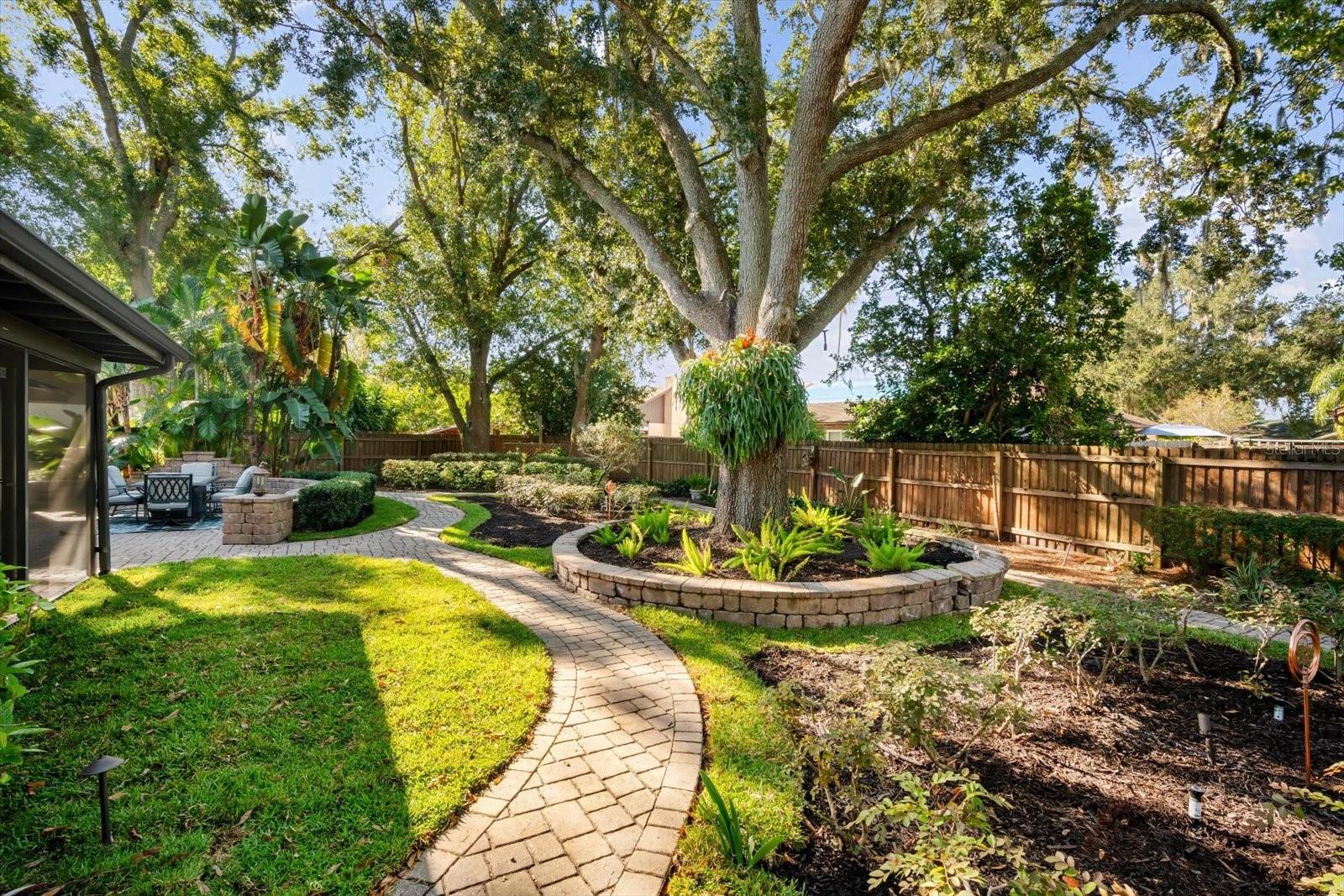 Image 2 of 36 For 1315 Juniper Circle