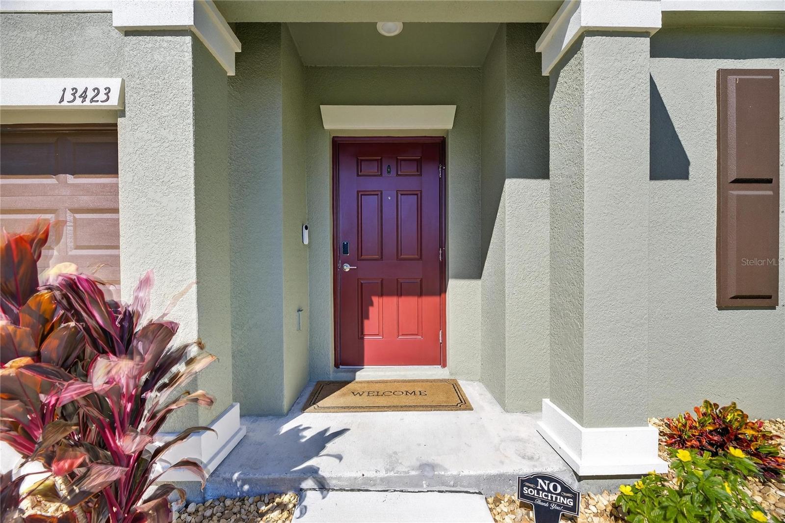 Image 2 of 79 For 13423 Jamaica Plank Loop