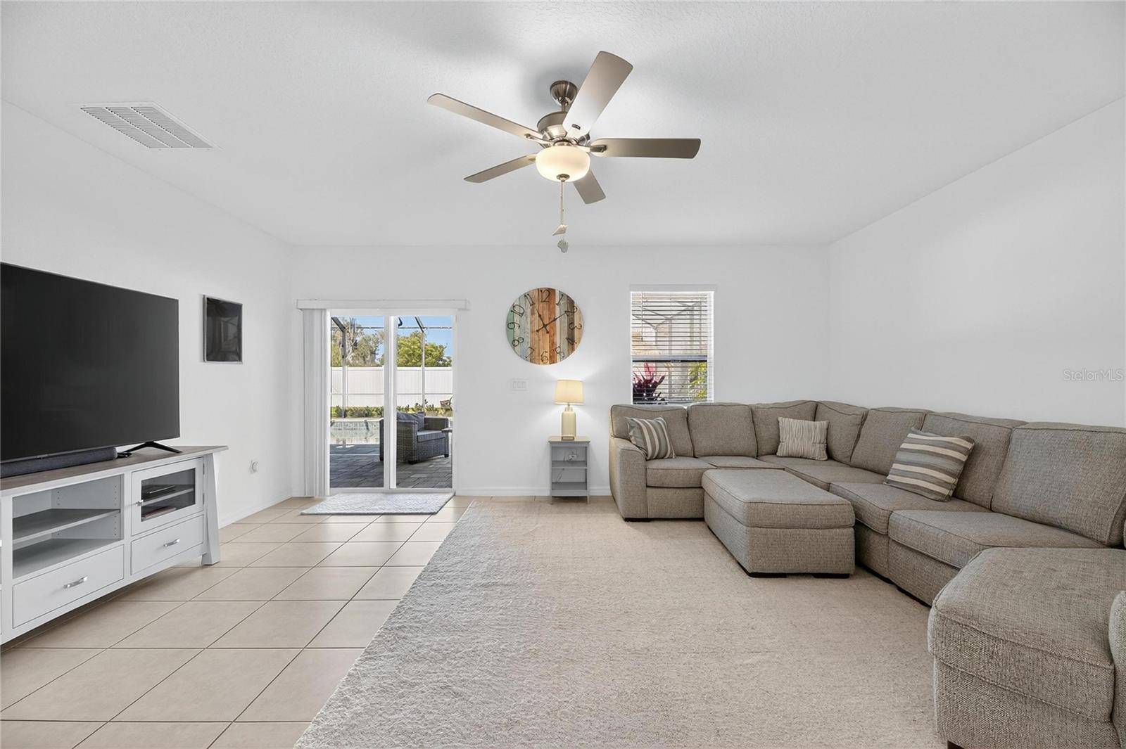 Image 23 of 79 For 13423 Jamaica Plank Loop