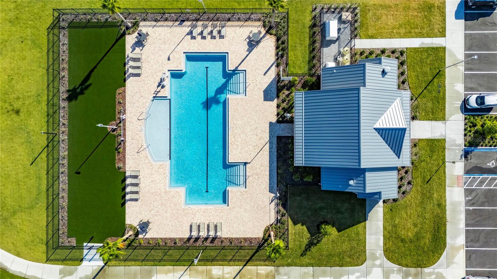 Image 75 of 79 For 13423 Jamaica Plank Loop