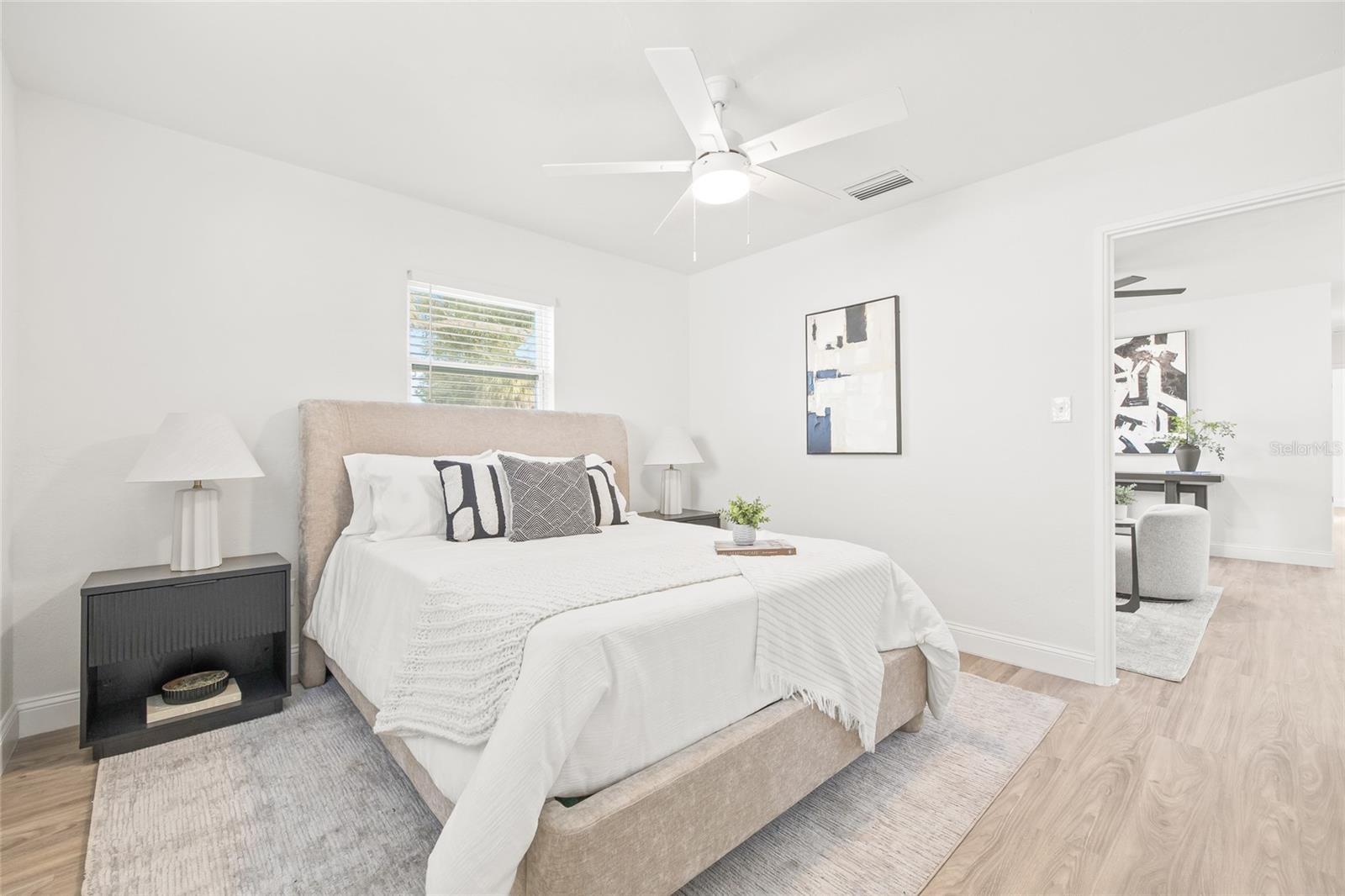 Image 19 of 39 For 4228 Bay Vista Avenue