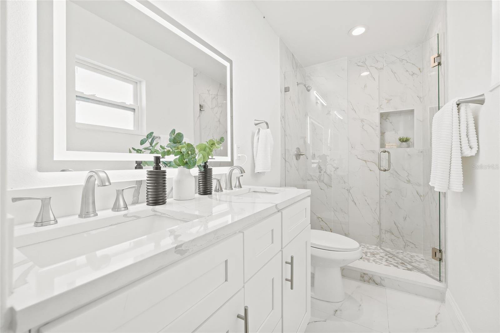 Image 21 of 39 For 4228 Bay Vista Avenue