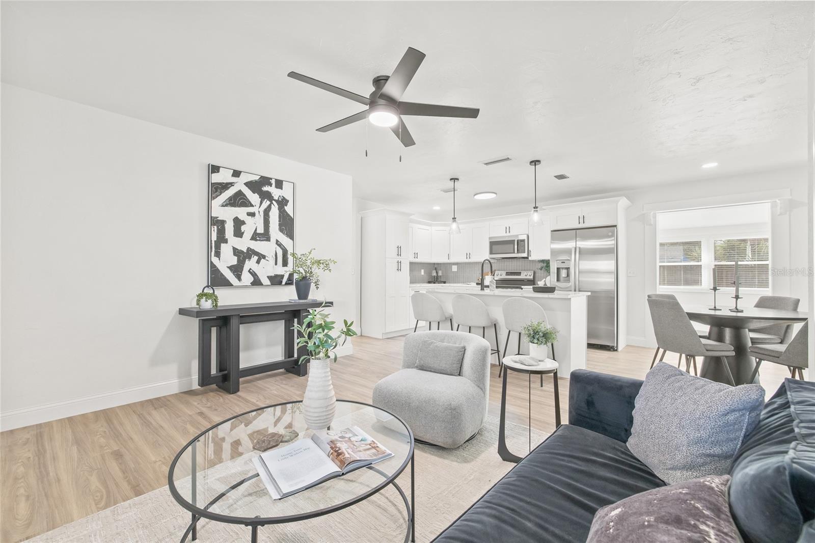 Image 5 of 39 For 4228 Bay Vista Avenue