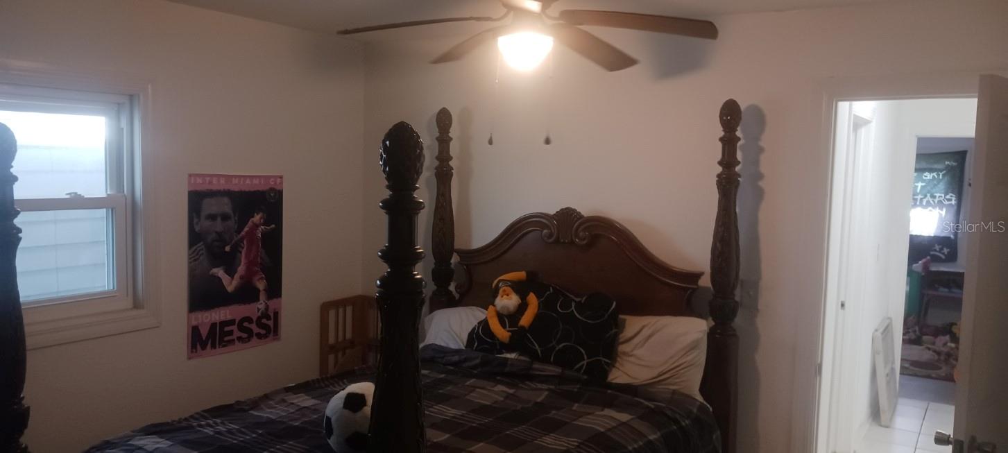 Image 5 of 8 For 887 Leeward Road