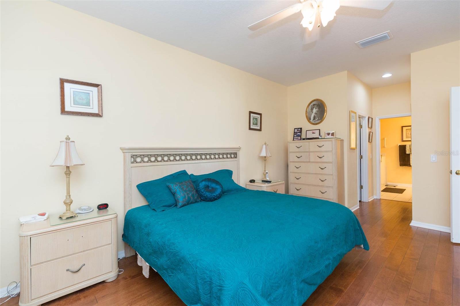 Image 15 of 29 For 10226 Devonshire Lake Drive