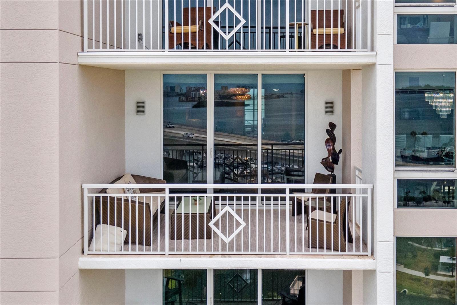 Image 19 of 75 For 331 Cleveland Street 1103