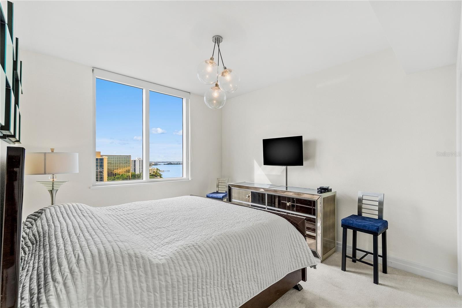 Image 30 of 75 For 331 Cleveland Street 1103