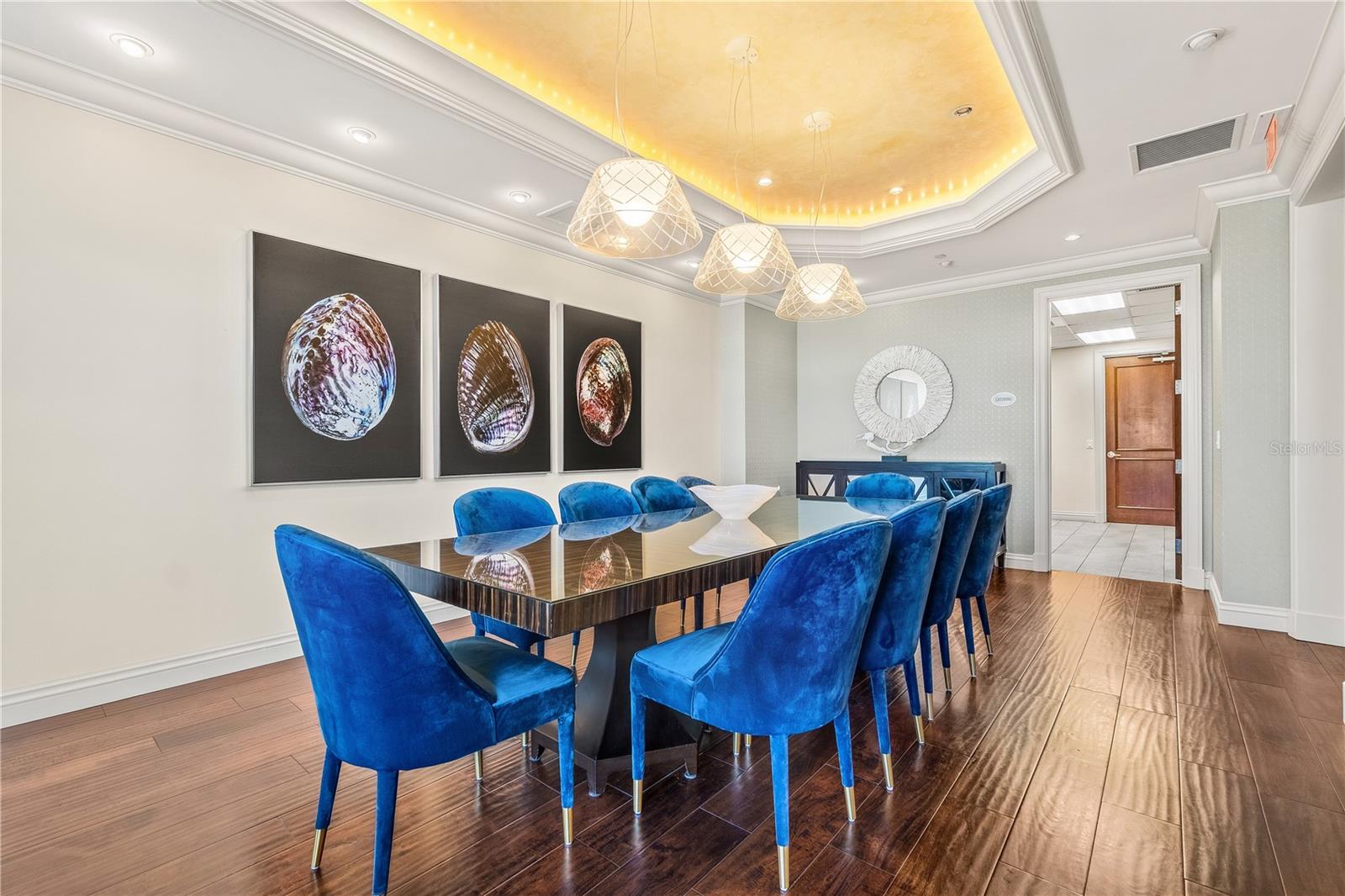 Image 46 of 75 For 331 Cleveland Street 1103