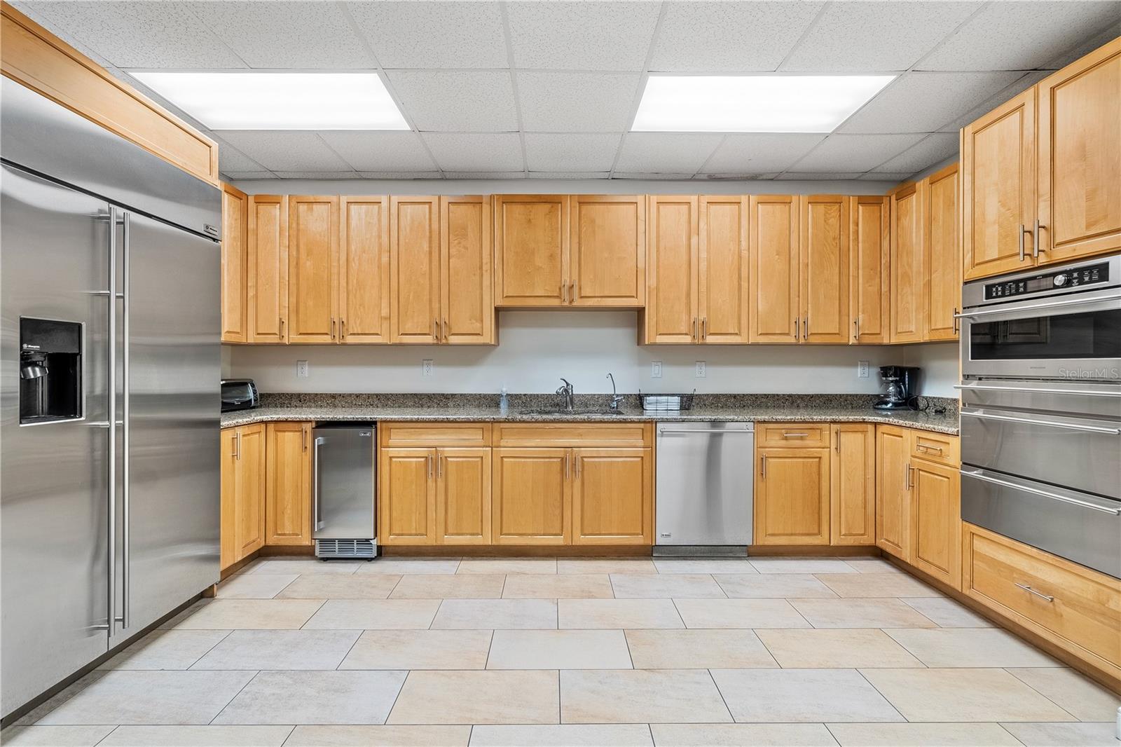 Image 47 of 75 For 331 Cleveland Street 1103