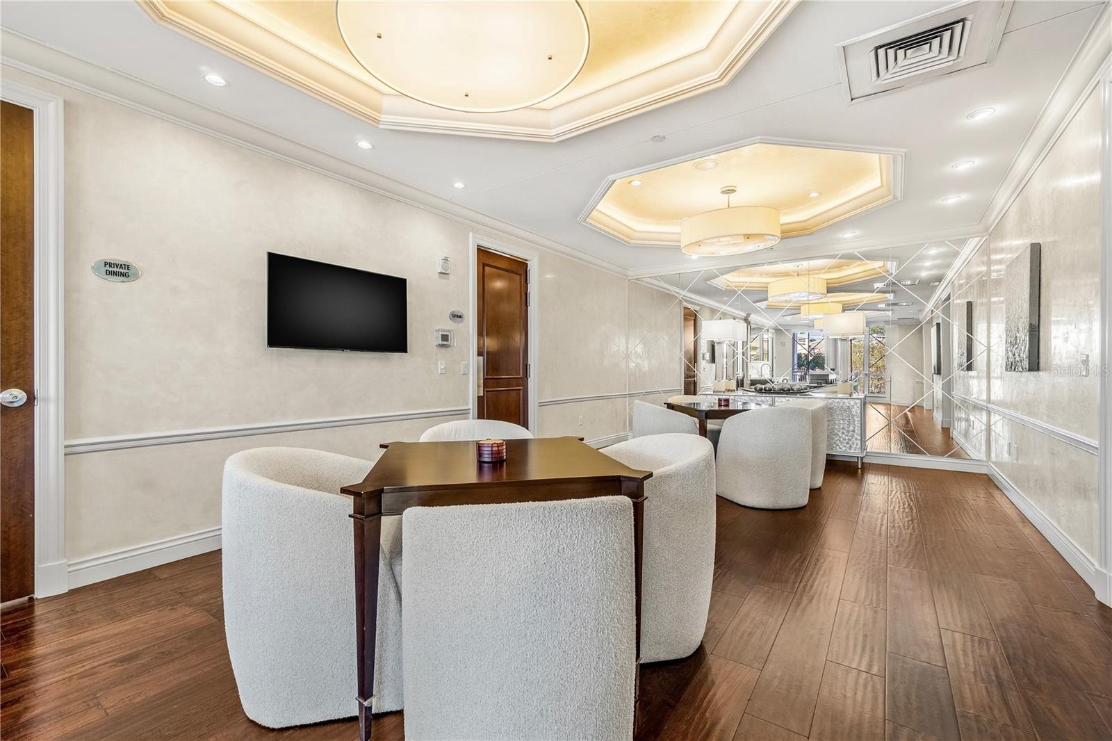 Image 50 of 75 For 331 Cleveland Street 1103