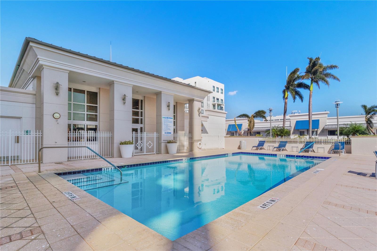 Image 59 of 75 For 331 Cleveland Street 1103