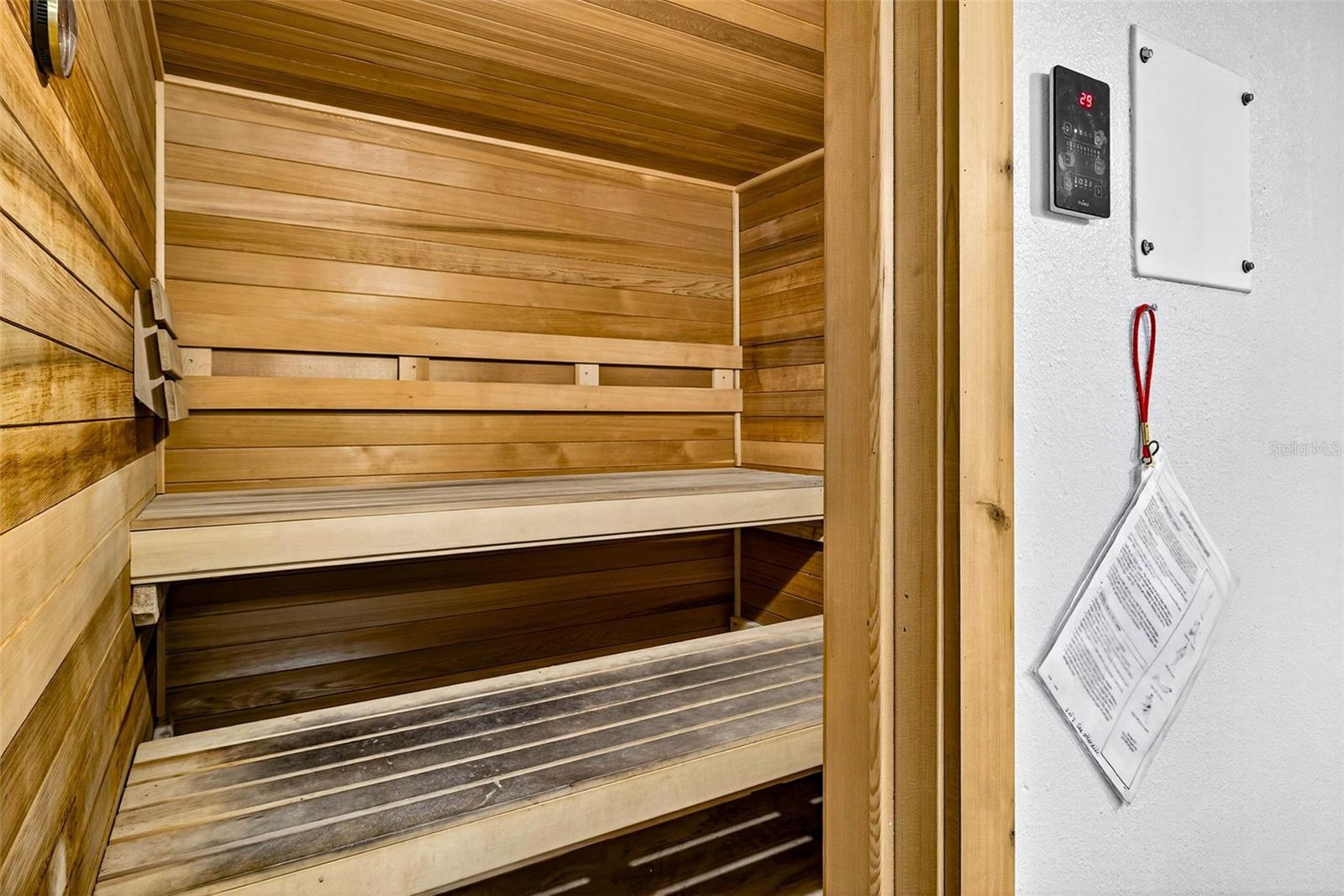 Image 50 of 65 For 900 Cove Cay Drive 6e