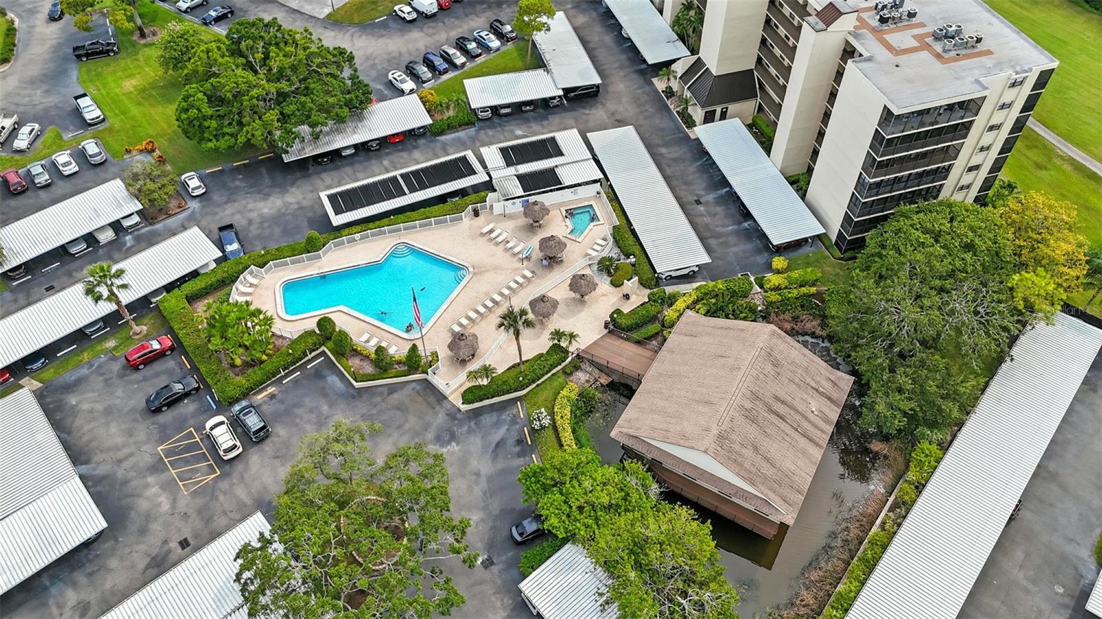 Image 54 of 65 For 900 Cove Cay Drive 6e