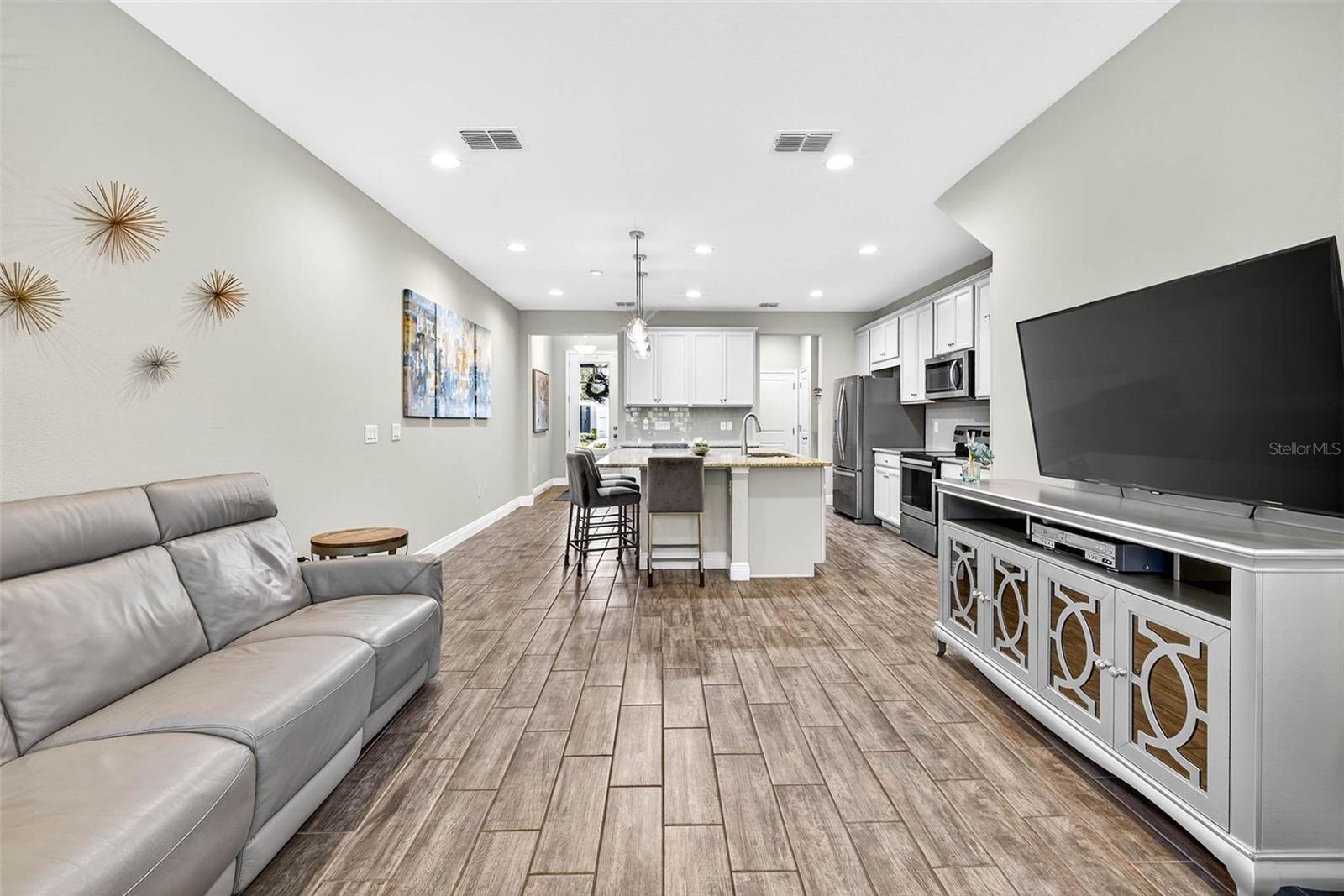 Image 17 of 39 For 2208 Sunset Wind Loop