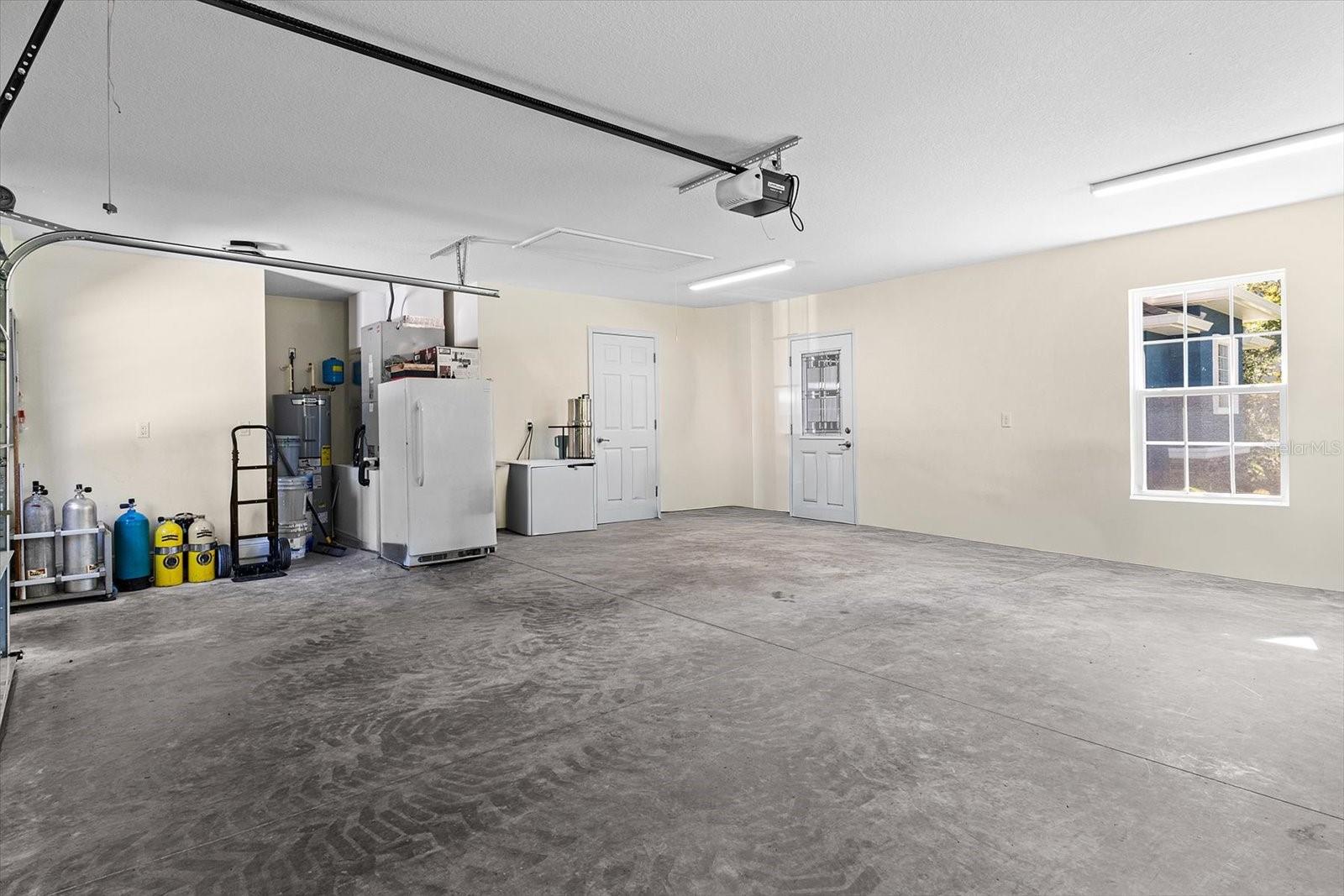 Image 42 of 53 For 2602 Axelwood Drive