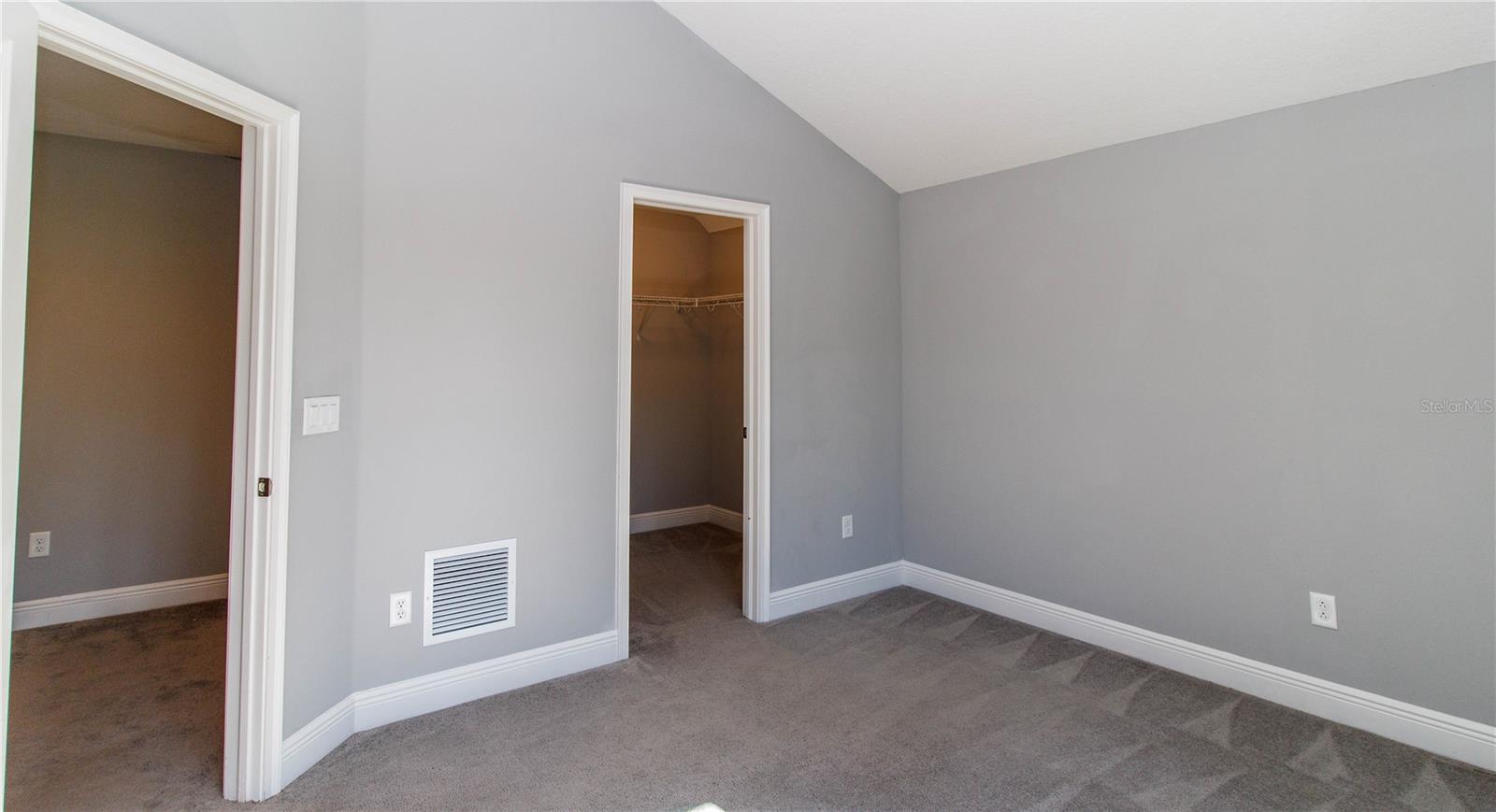 Image 33 of 44 For 5901 Nature Ridge Lane