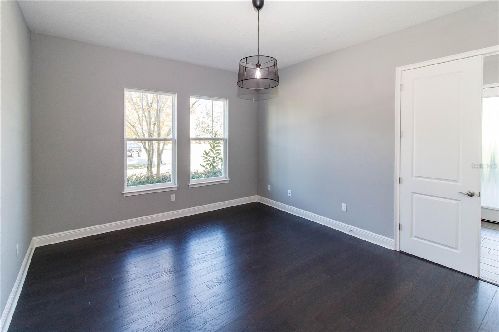 Image 6 of 44 For 5901 Nature Ridge Lane