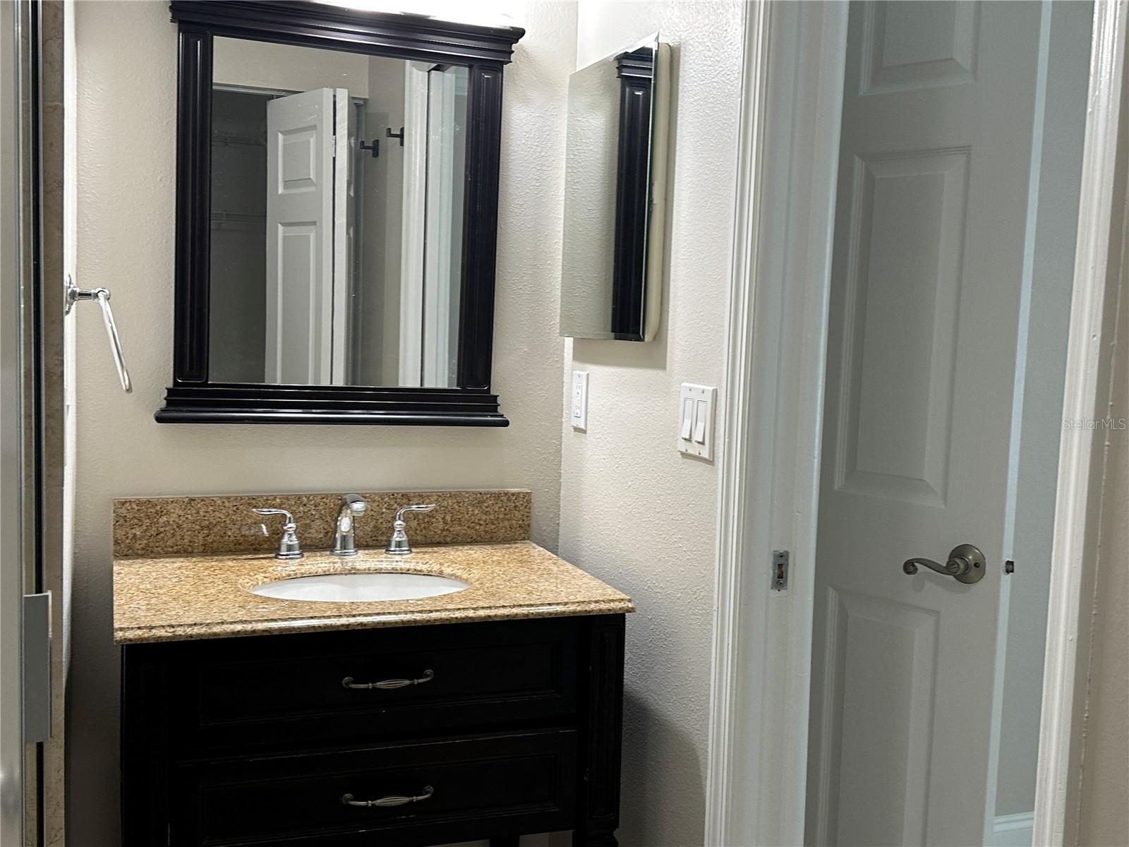 Image 20 of 25 For 230 Sun Vista Court N