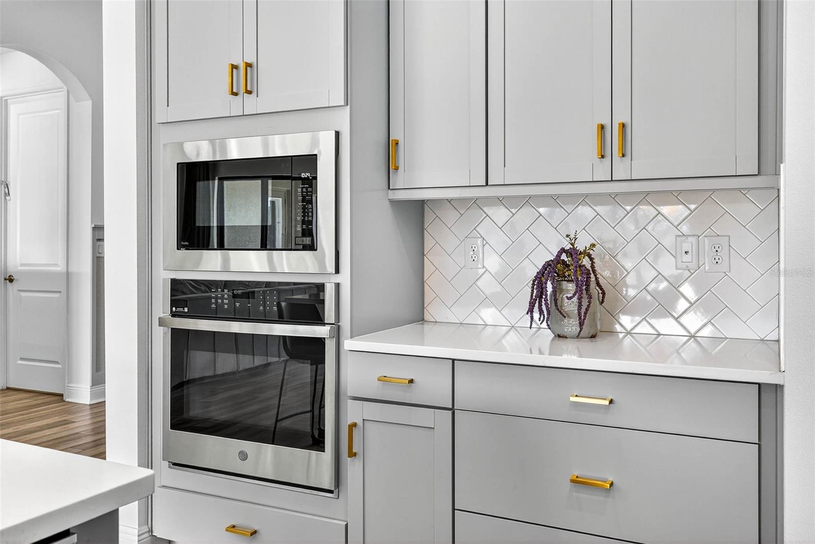 Image 14 of 67 For 14531 Woodland Spur Drive