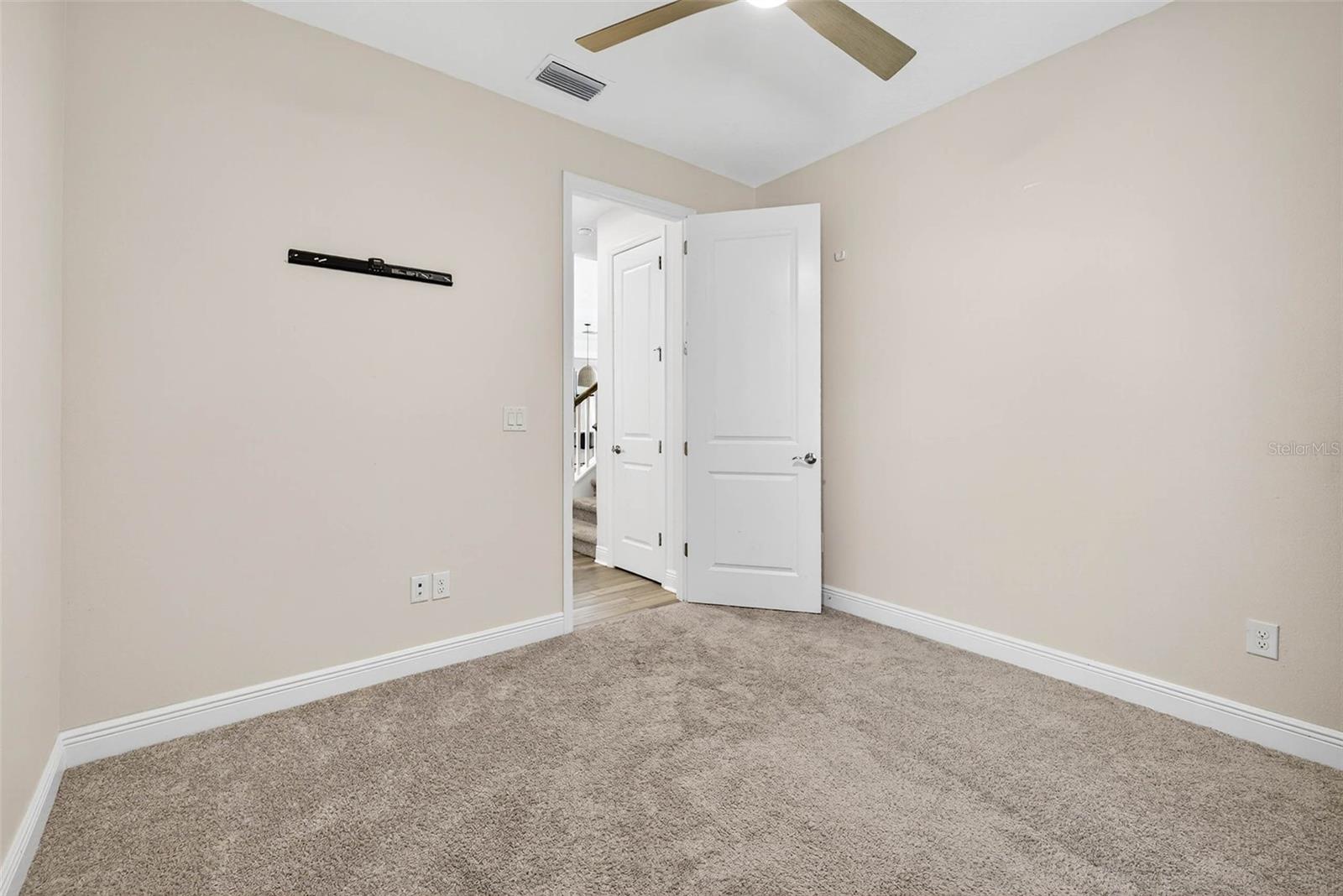 Image 26 of 67 For 14531 Woodland Spur Drive