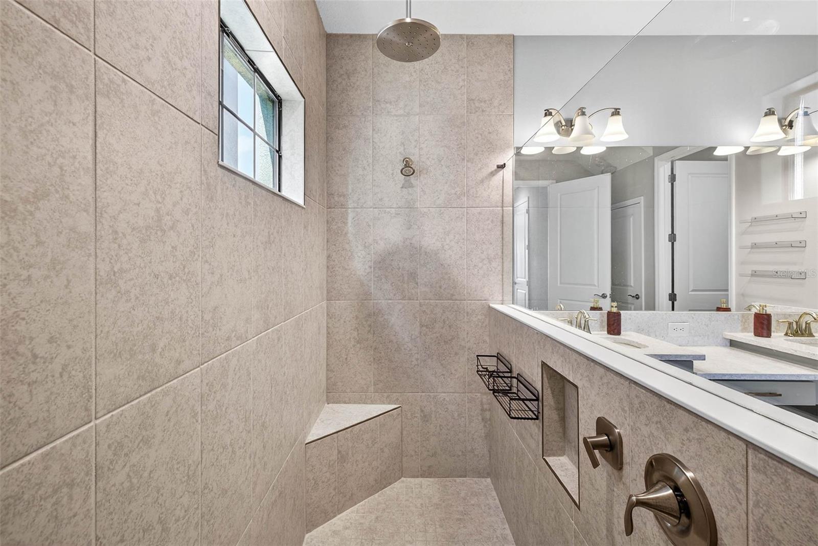 Image 43 of 67 For 14531 Woodland Spur Drive