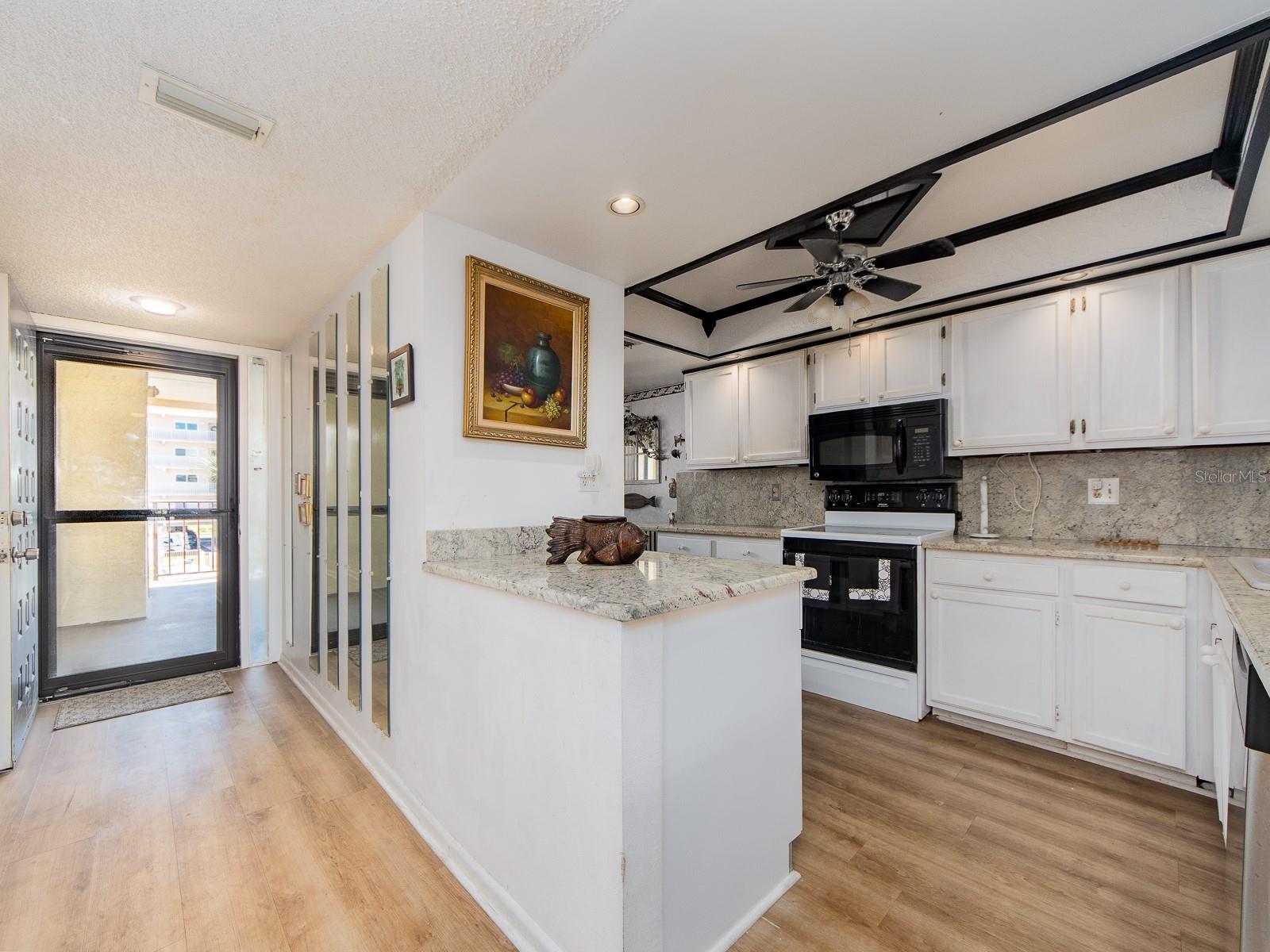 Image 14 of 30 For 9490 Harbor Greens Way 305