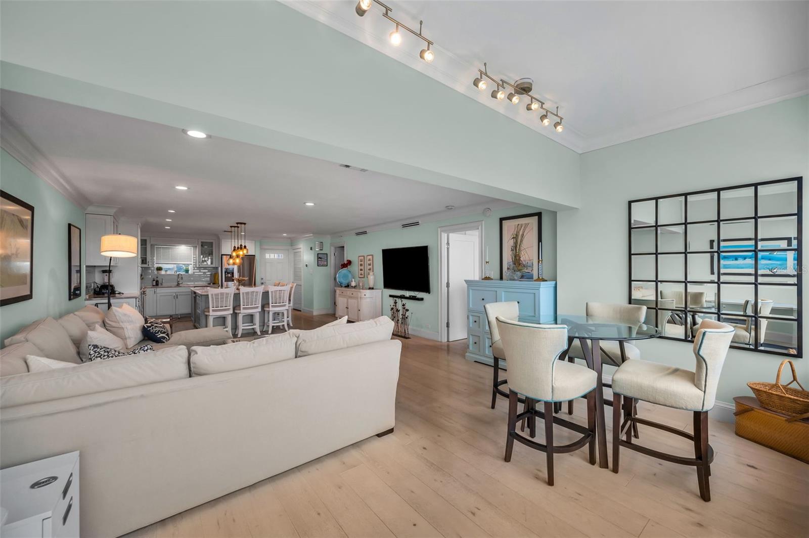 Image 18 of 58 For 1365 Snell Isle Boulevard Ne 5d