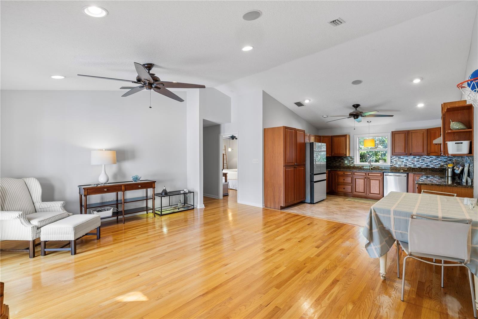 Image 10 of 37 For 3808 Granada Street