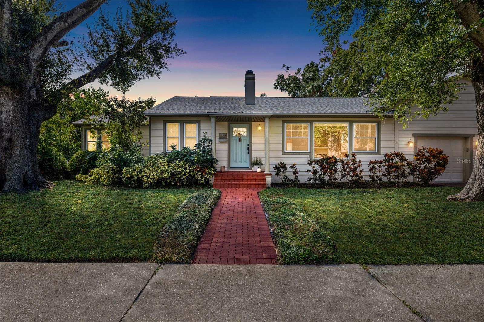 Image 32 of 37 For 3808 Granada Street