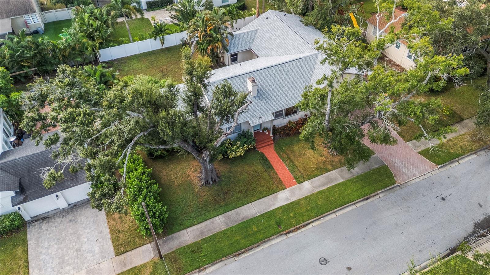 Image 34 of 37 For 3808 Granada Street