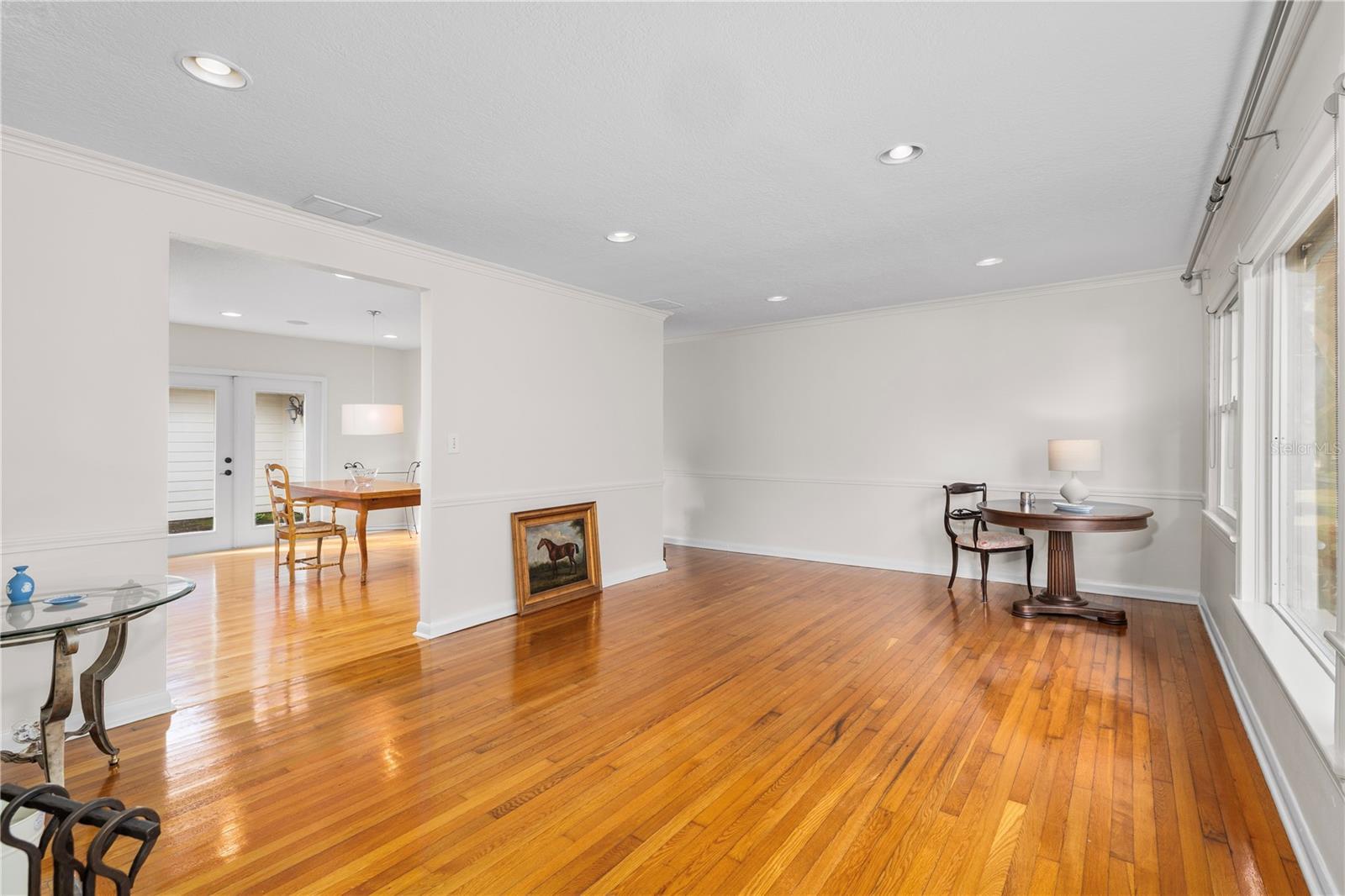 Image 6 of 37 For 3808 Granada Street