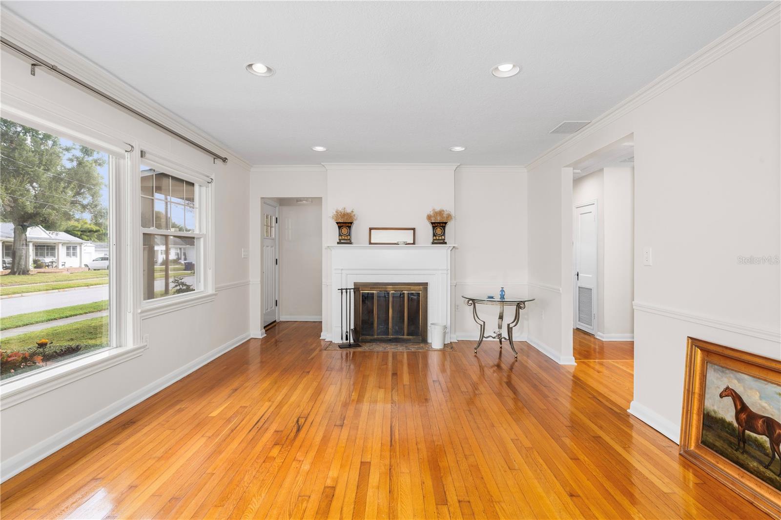 Image 7 of 37 For 3808 Granada Street