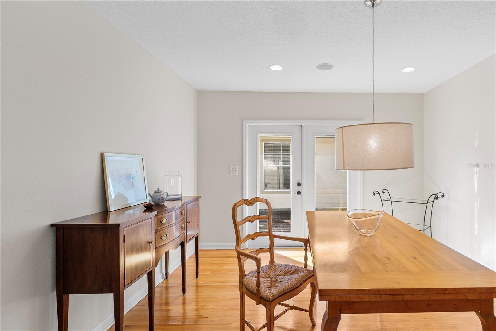 Image 9 of 37 For 3808 Granada Street