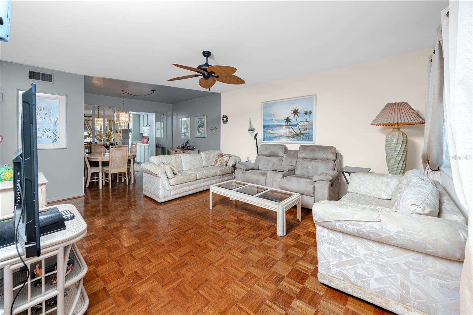 Image 10 of 57 For 1893 Shore Drive S 302