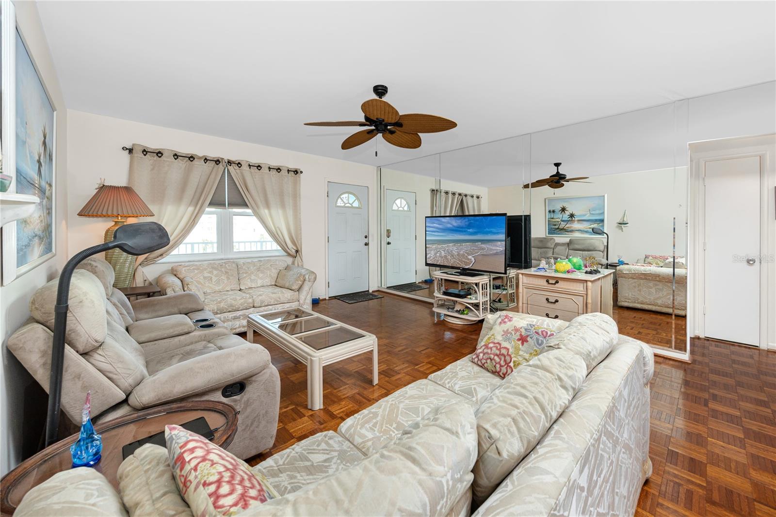 Image 12 of 57 For 1893 Shore Drive S 302