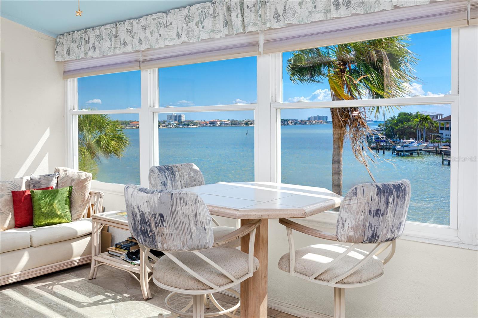 Image 22 of 57 For 1893 Shore Drive S 302