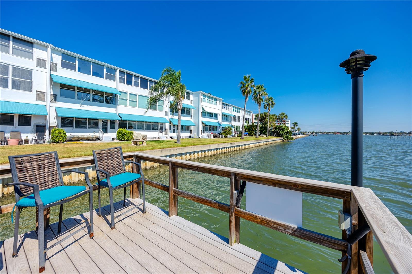 Image 38 of 57 For 1893 Shore Drive S 302