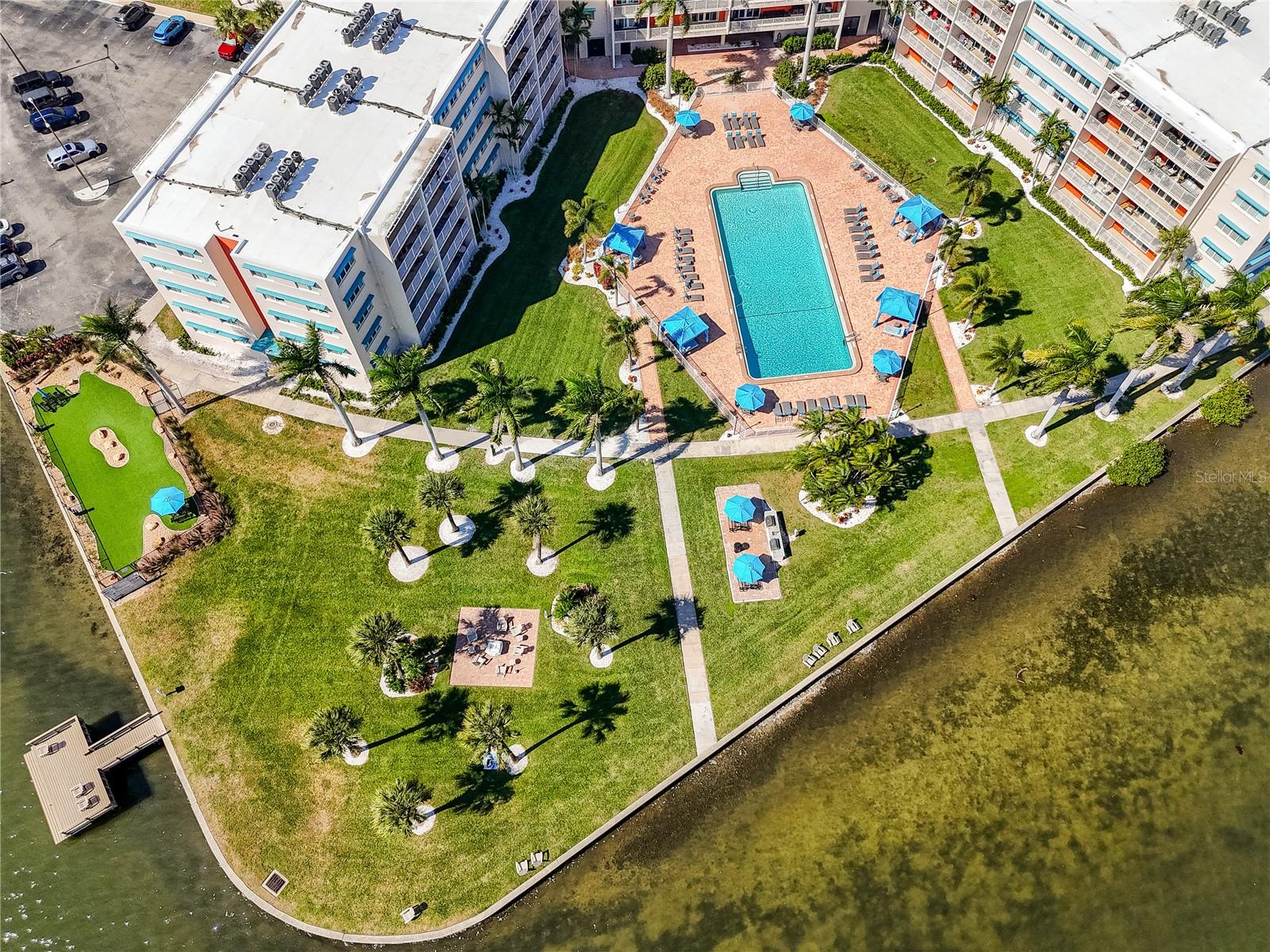 Image 5 of 57 For 1893 Shore Drive S 302