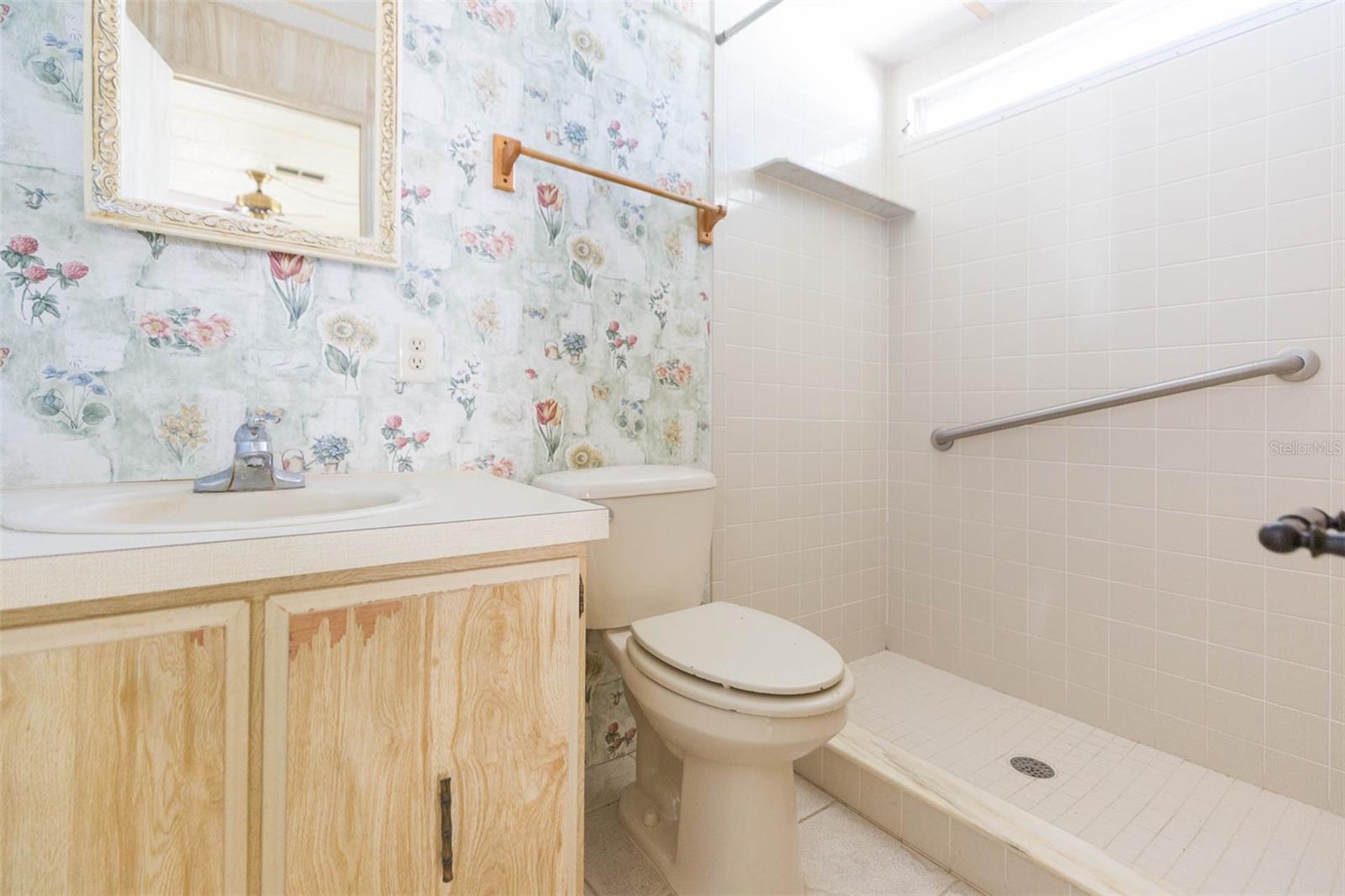 Image 26 of 57 For 3542 Castle Drive