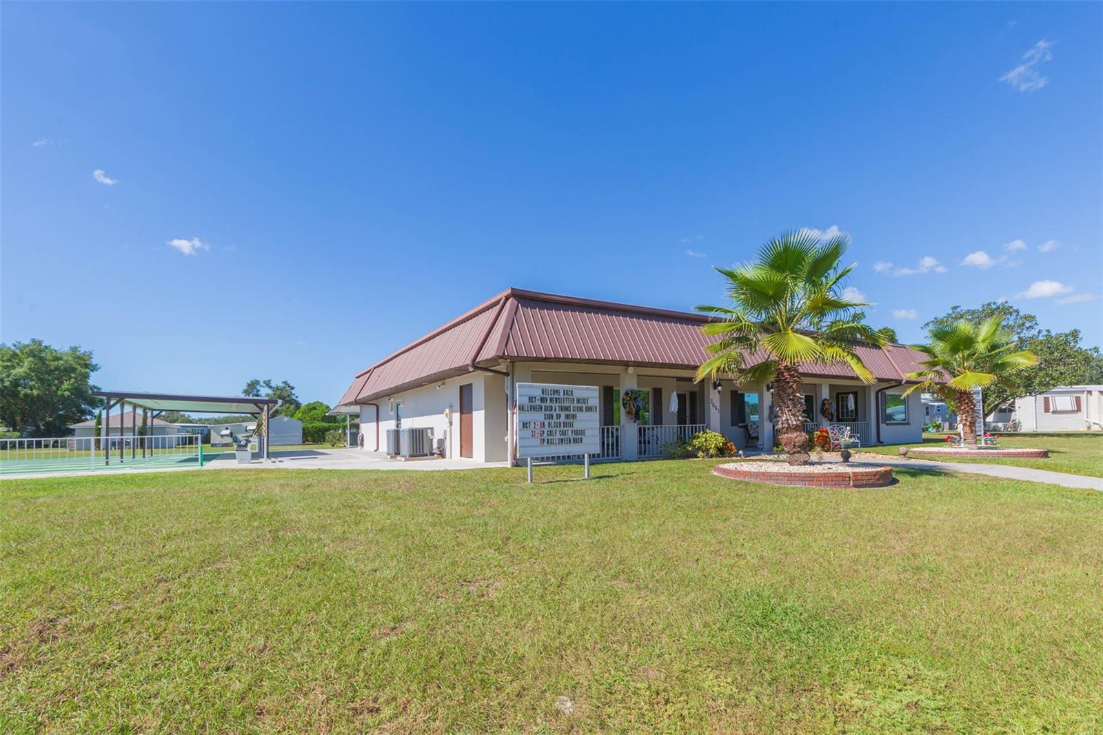 Image 37 of 57 For 3542 Castle Drive