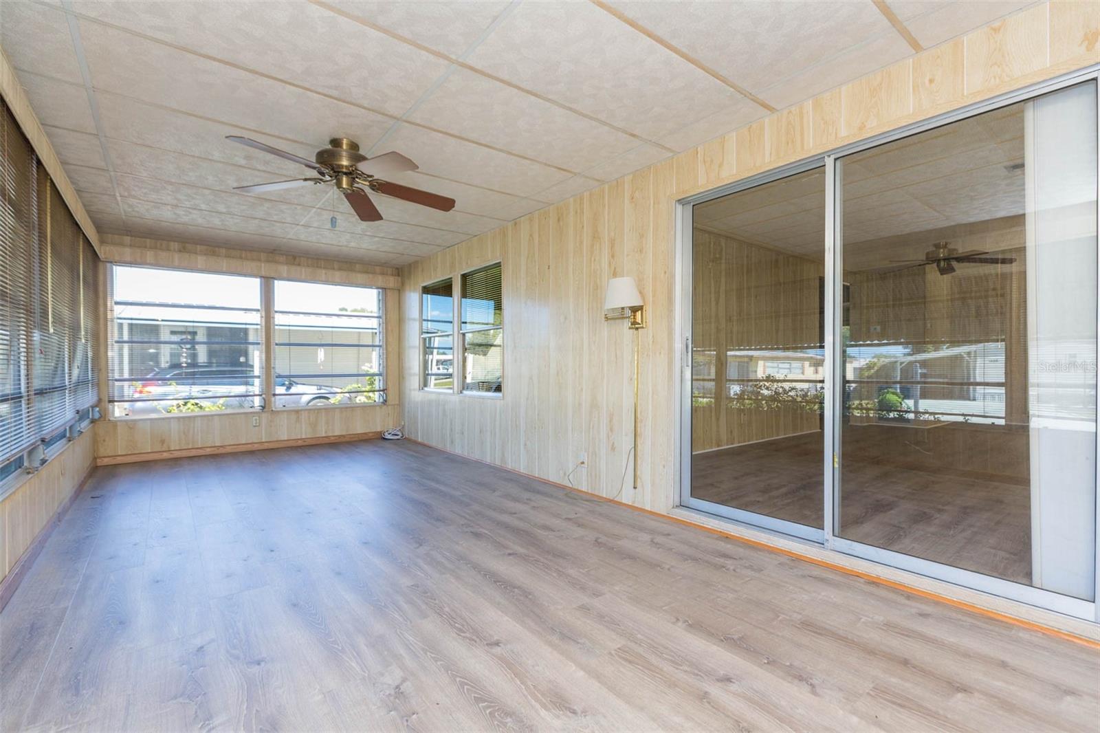 Image 6 of 57 For 3542 Castle Drive