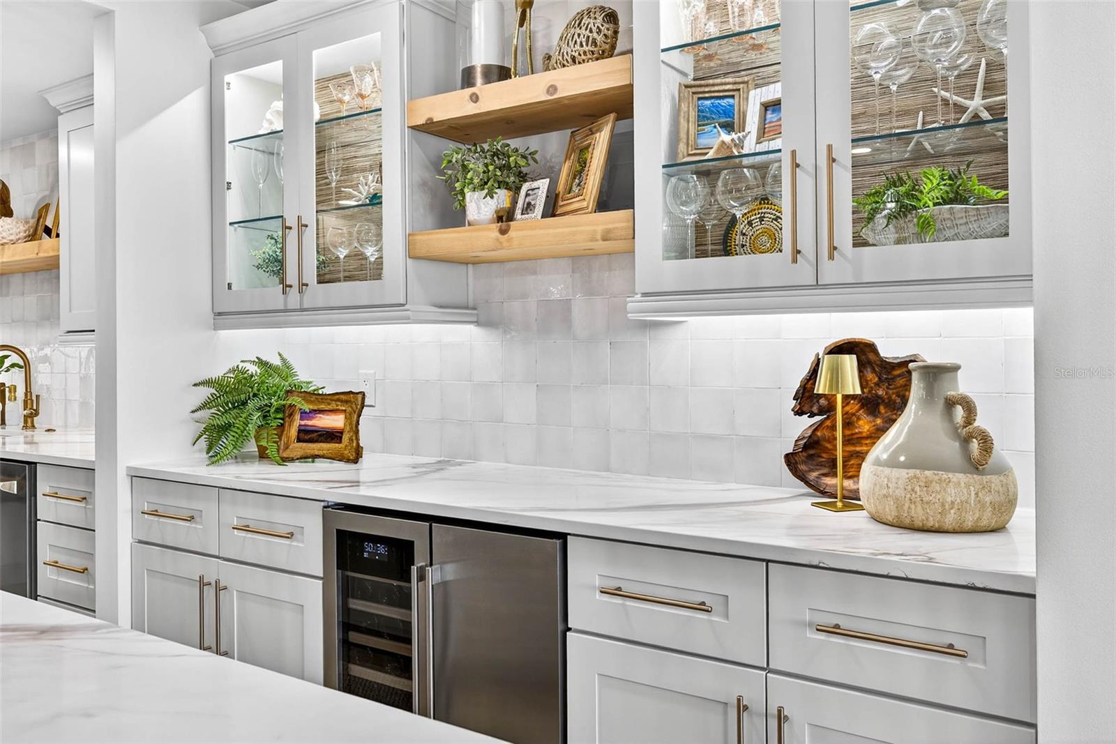 Image 14 of 100 For 330 8th Avenue N 5