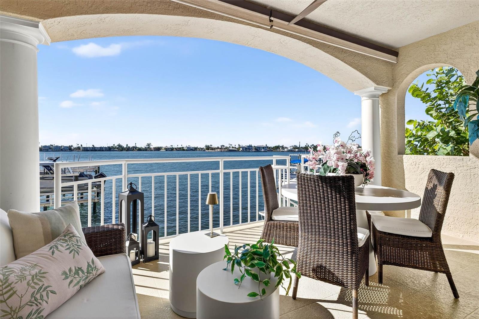 Image 26 of 100 For 330 8th Avenue N 5