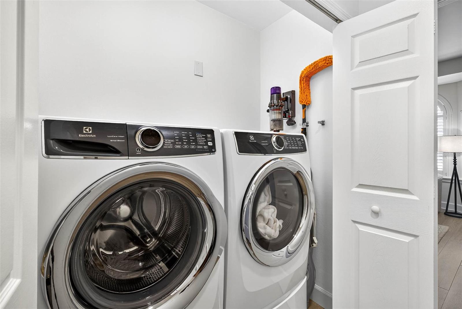 Image 34 of 100 For 330 8th Avenue N 5