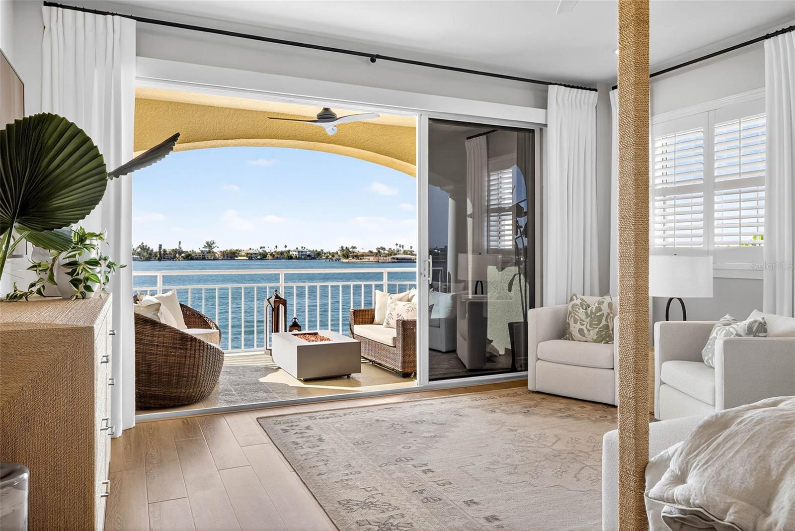 Image 42 of 100 For 330 8th Avenue N 5