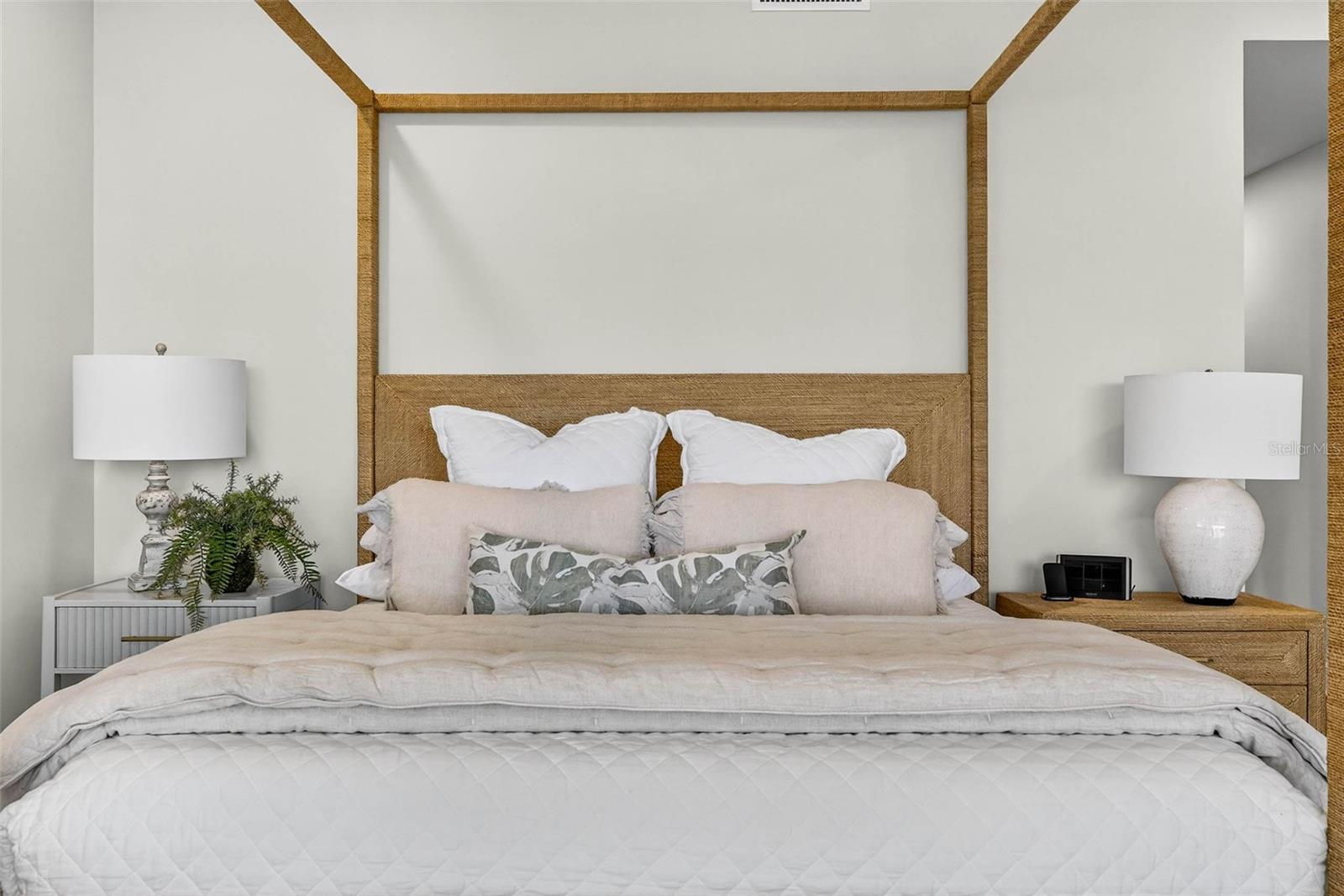 Image 45 of 100 For 330 8th Avenue N 5