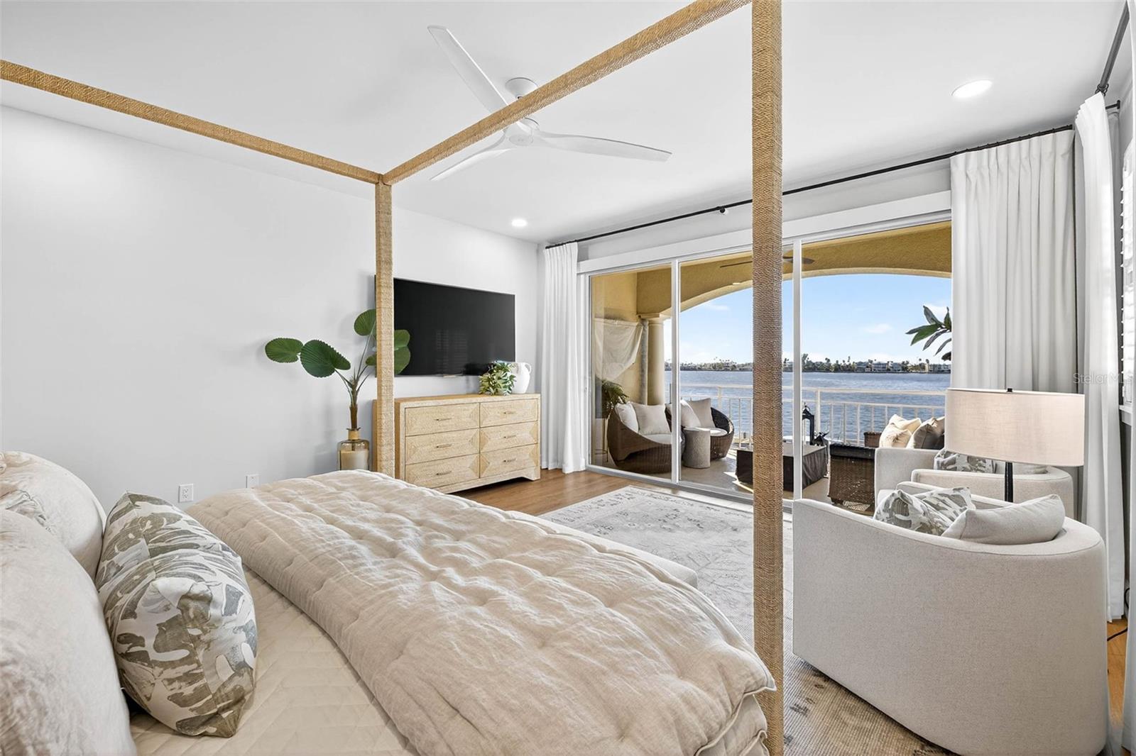 Image 47 of 100 For 330 8th Avenue N 5