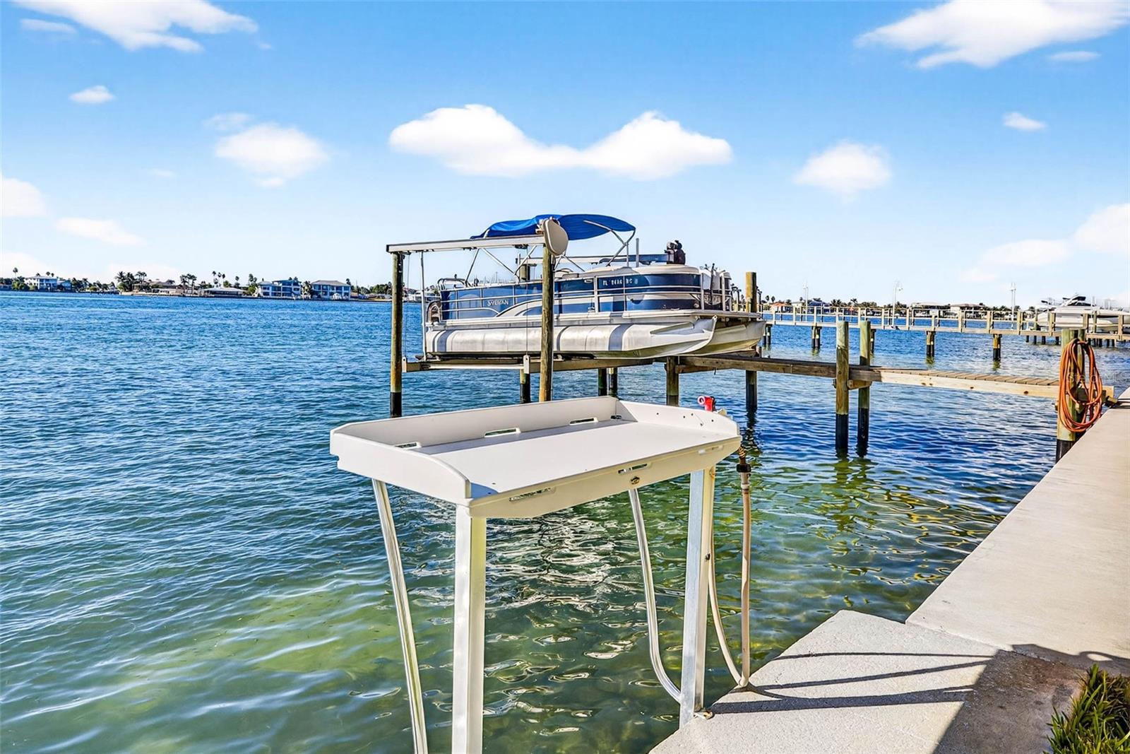 Image 68 of 100 For 330 8th Avenue N 5