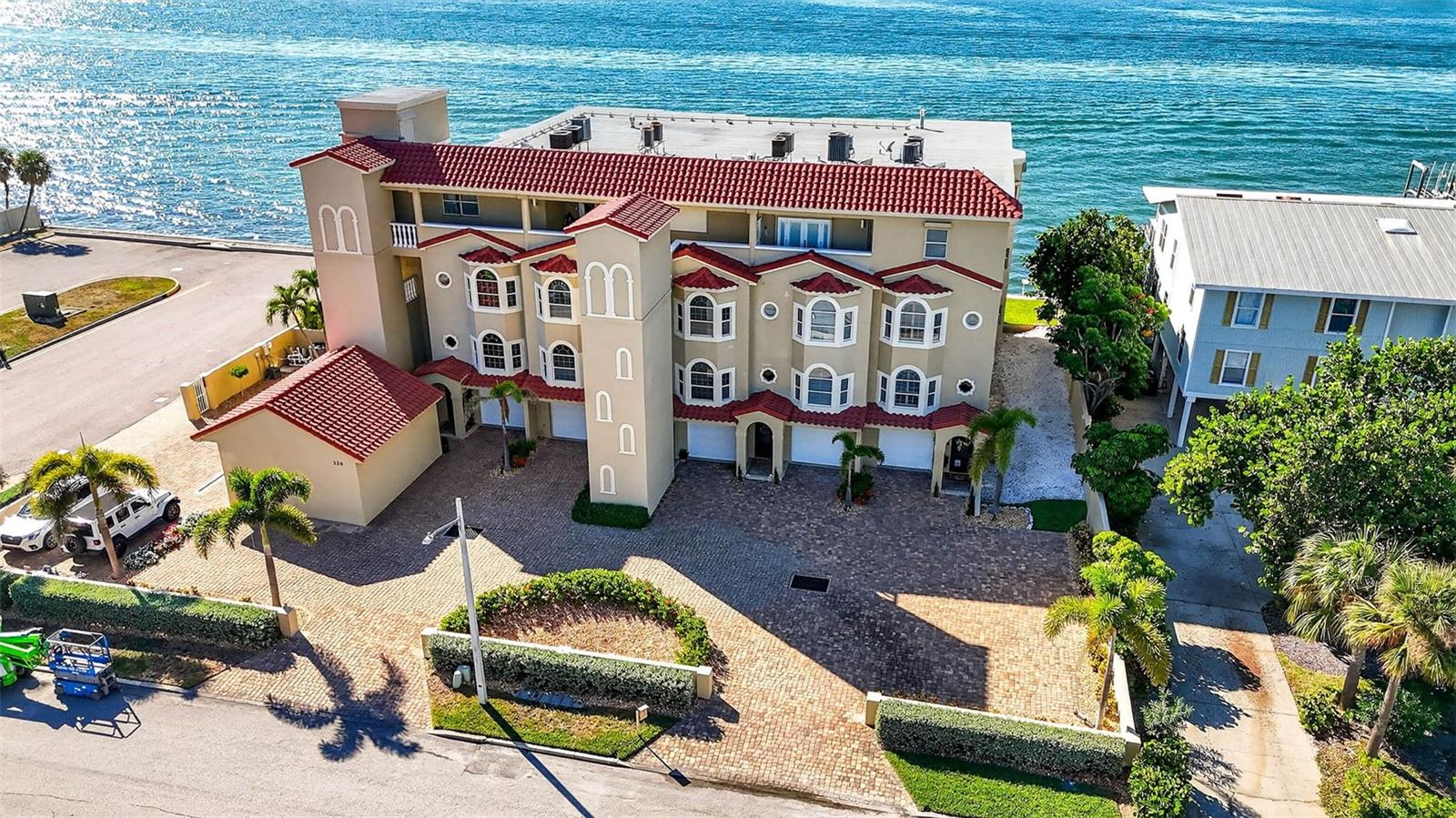 Image 80 of 100 For 330 8th Avenue N 5