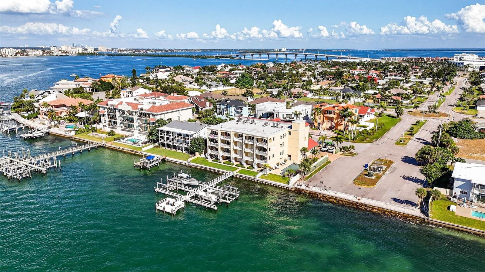 Image 84 of 100 For 330 8th Avenue N 5